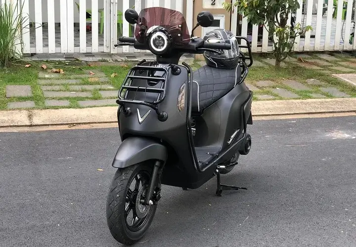 baga trước vinfast evo
