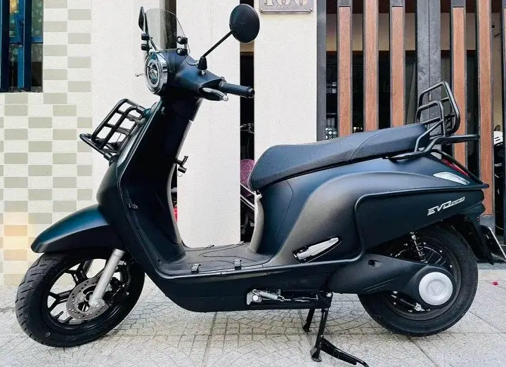 khung quây bảo vệ xe vinfast evo