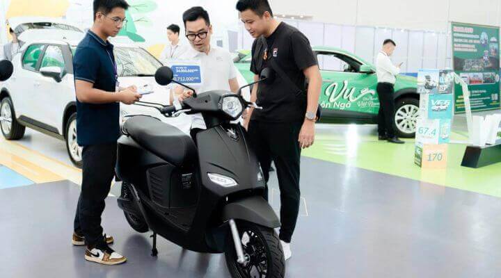 mua xe vinfast vero x trả góp